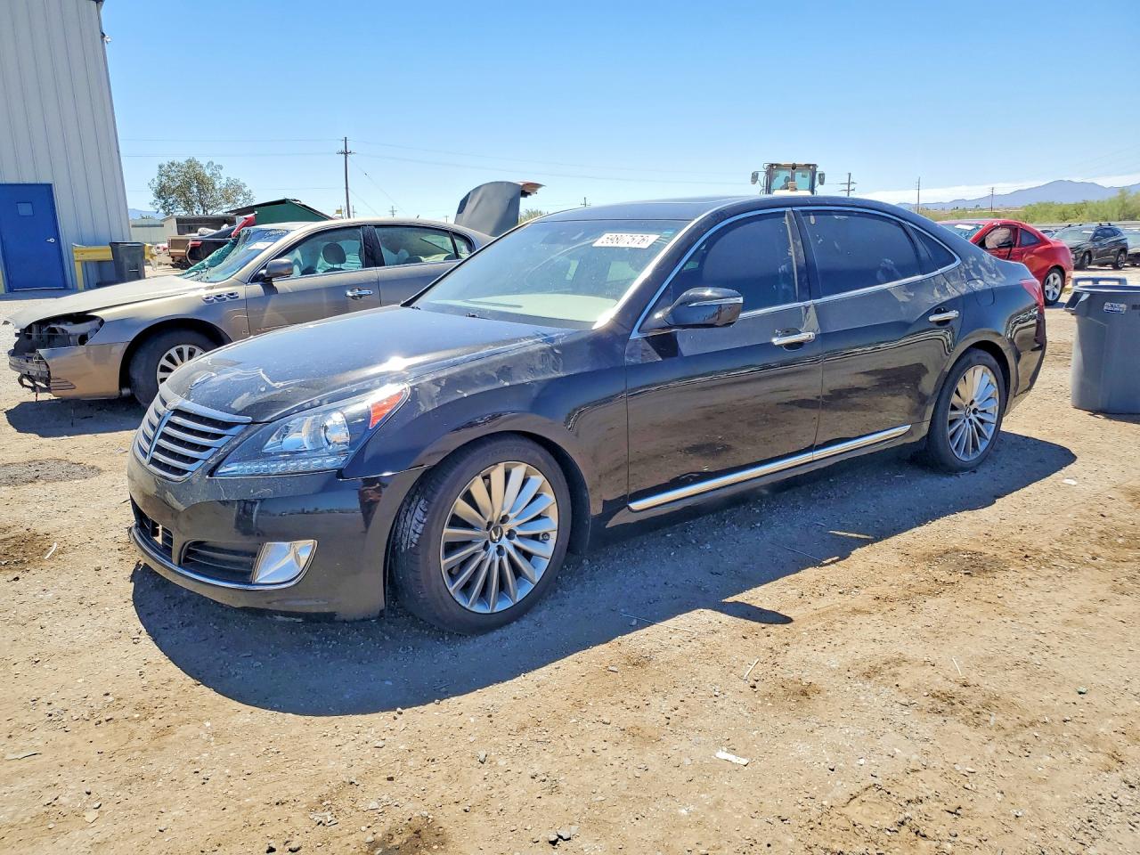 2016 Hyundai Equus Signature, VIN KMHGH4JH3GU105794 — Front end