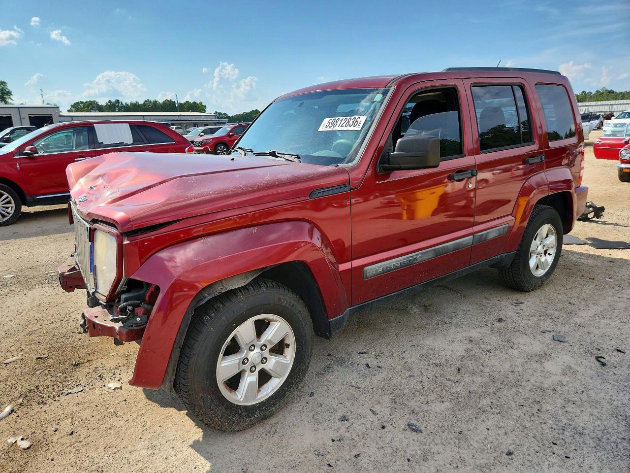 2012 Jeep Liberty Sport, VIN 1C4PJLAK1CW201789 — Перед