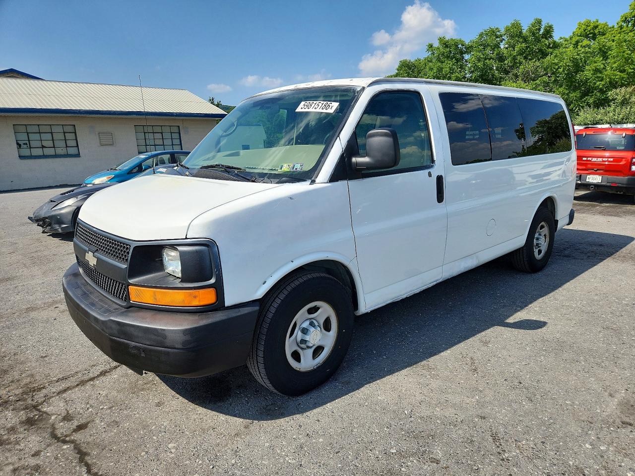 2007 Chevrolet Express, VIN 1GNFH15Z571213439 — Minor dents and scratches