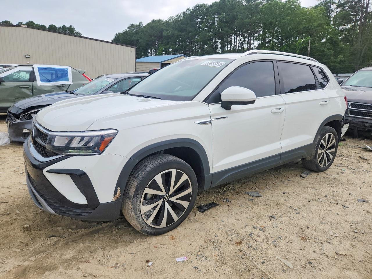 2022 Volkswagen Taos SE, VIN 3VVSX7B28NM079855 — Rear end