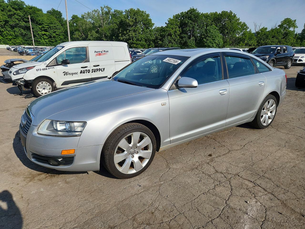 2007 Audi A6 3.2L, VIN WAUDH74F87N125212 — Minor dents and scratches