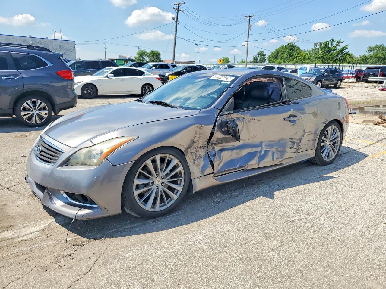 2008 Infiniti G37 Journey, VIN JNKCV64E28M129996 — Side