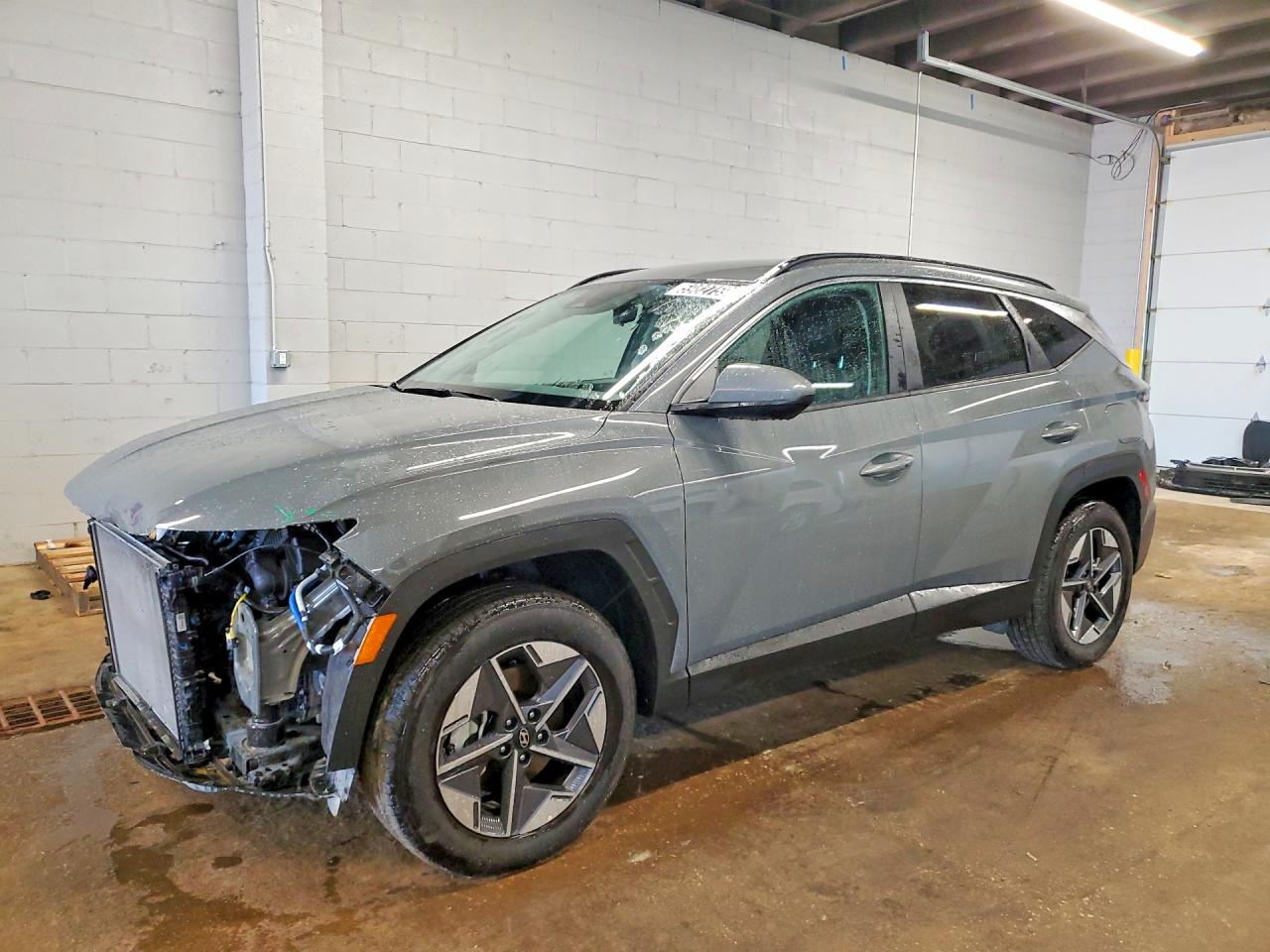 2026 Hyundai Tucson SEL, VIN 5NMJBCDE6TH659744 — Front end