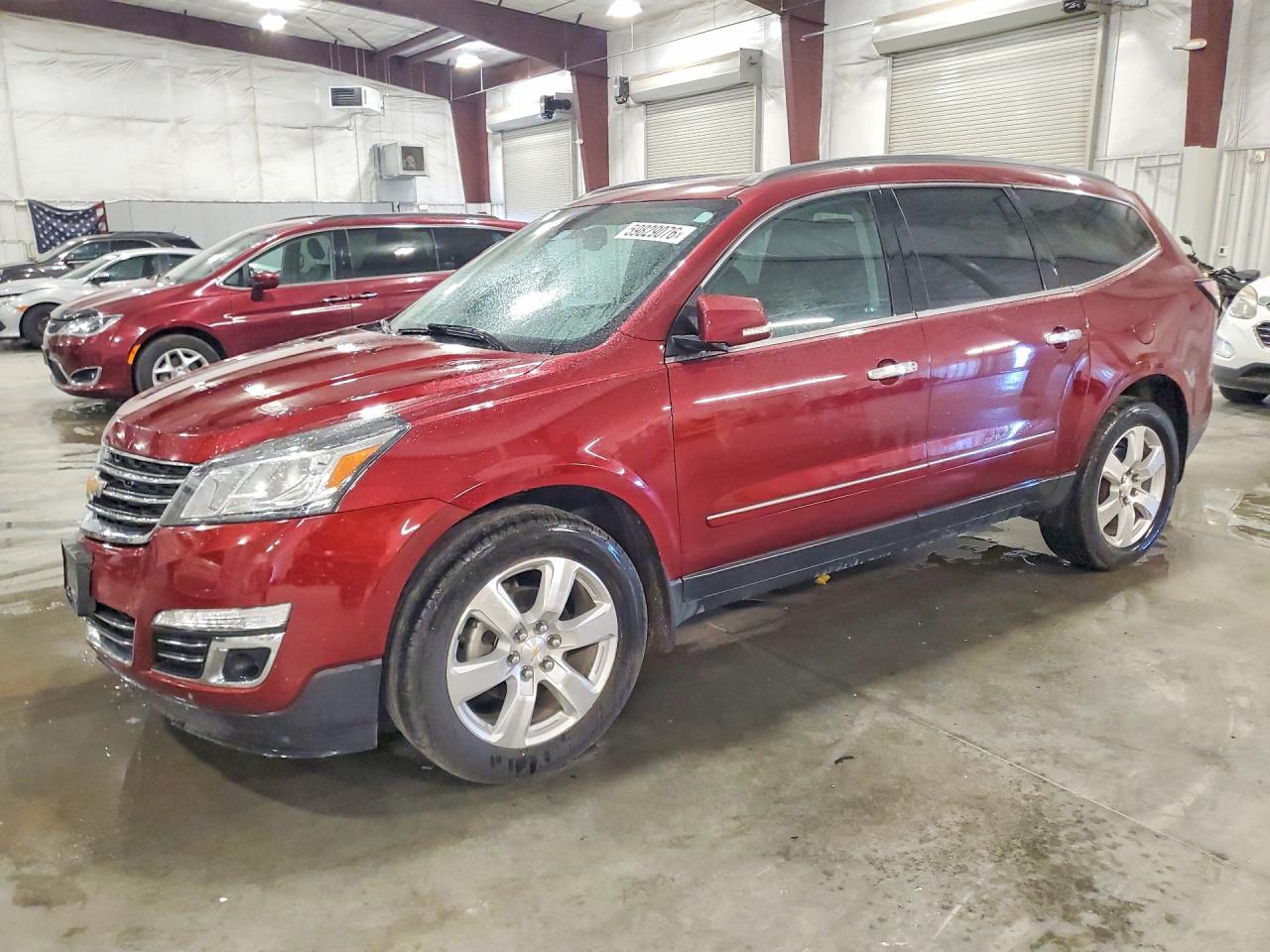 2017 Chevrolet Traverse Premier, VIN 1GNKVJKD1HJ132505 — Front end