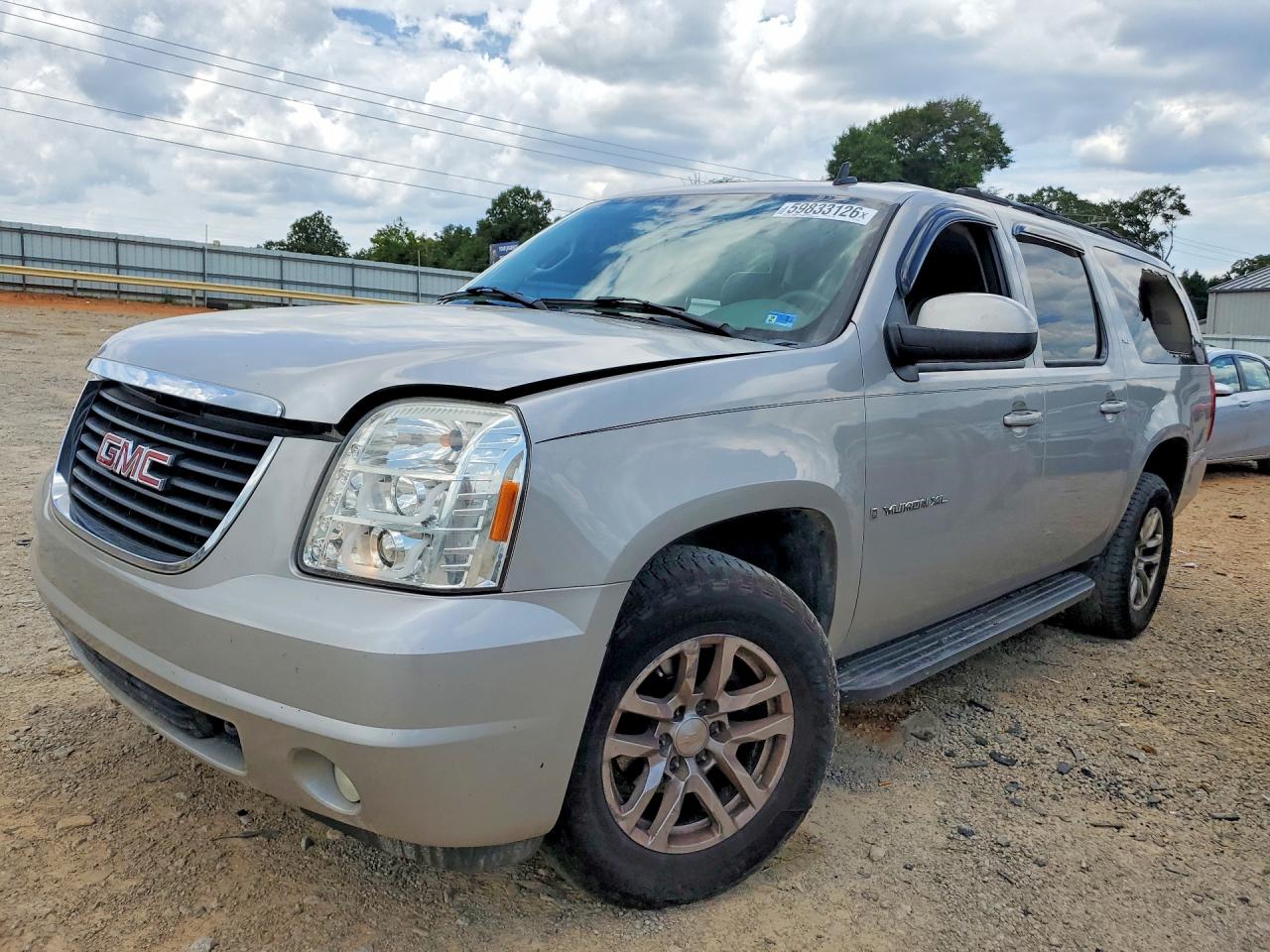 2007 GMC Yukon XL SLT, VIN 1GKFK16307J189835 — Side