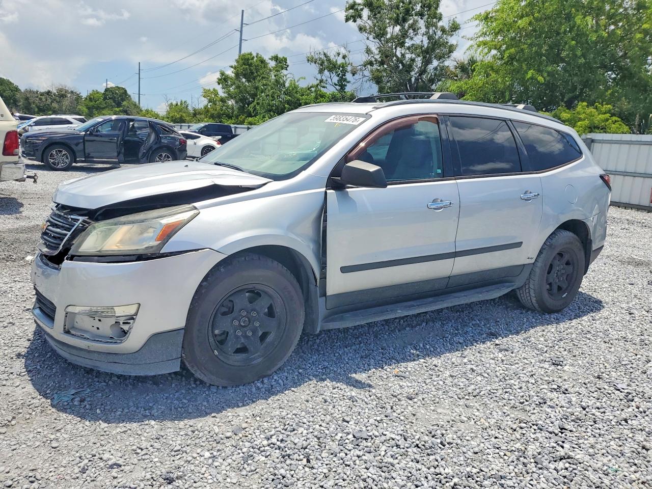 2017 Chevrolet Traverse LS, VIN 1GNKVFKD3HJ253906 — Front end