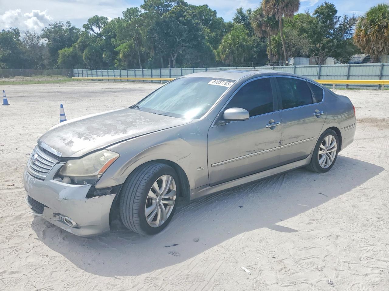 2010 Infiniti M, VIN JN1CY0AP9AM911796 — Front end