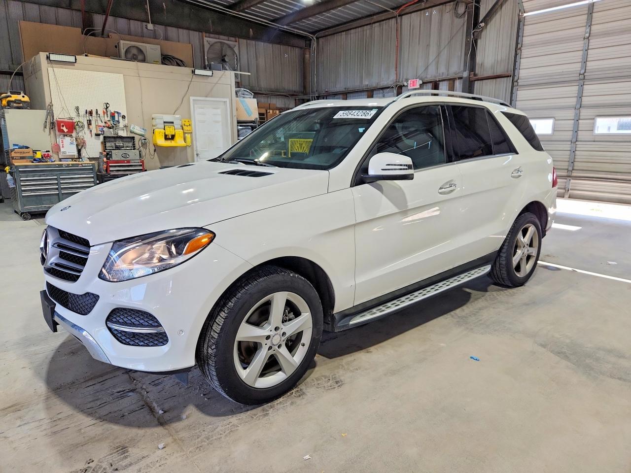 2017 Mercedes-Benz GLE 350, VIN 4JGDA5HB4HA882664 — Side