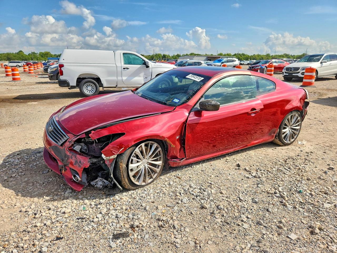 2014 Infiniti Q60 Journey, VIN JN1CV6EK3EM113178 — Front end