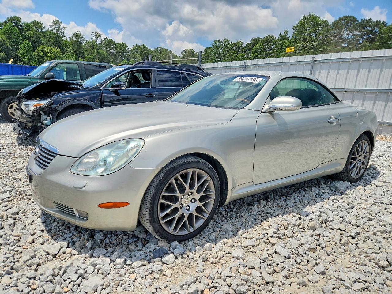 2004 Lexus SC 430, VIN JTHFN48Y440054239 — Бок