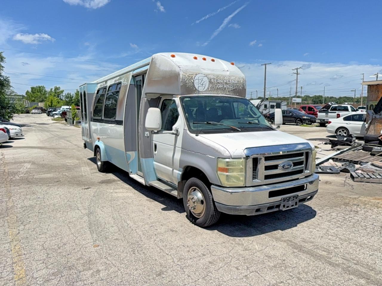 2010 Ford Econoline Commercial, VIN 1FDXE4FSXADA45159 — Normal wear