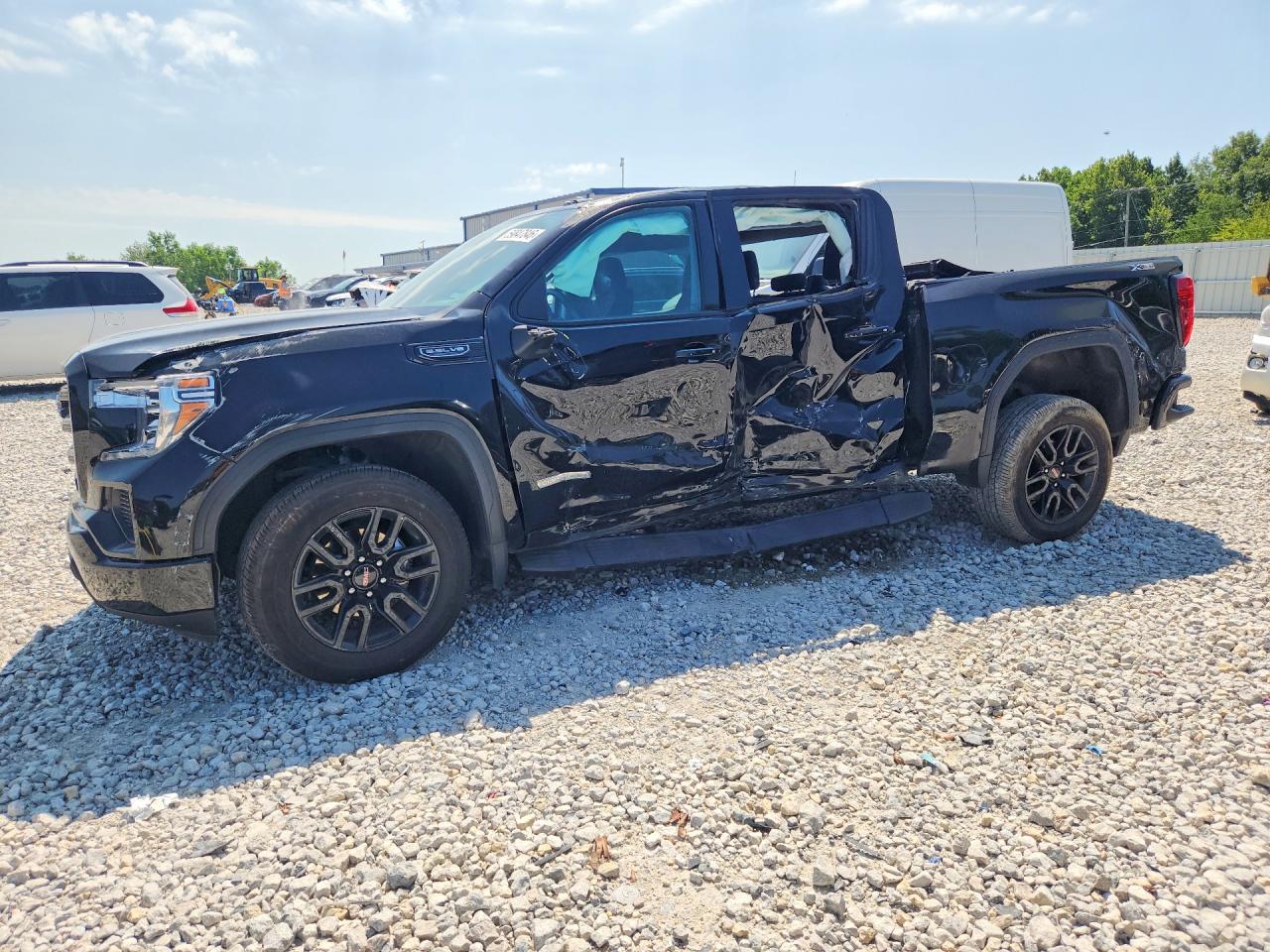2022 GMC Sierra 1500 Elevation, VIN 3GTU9CED5NG164786 — Front end