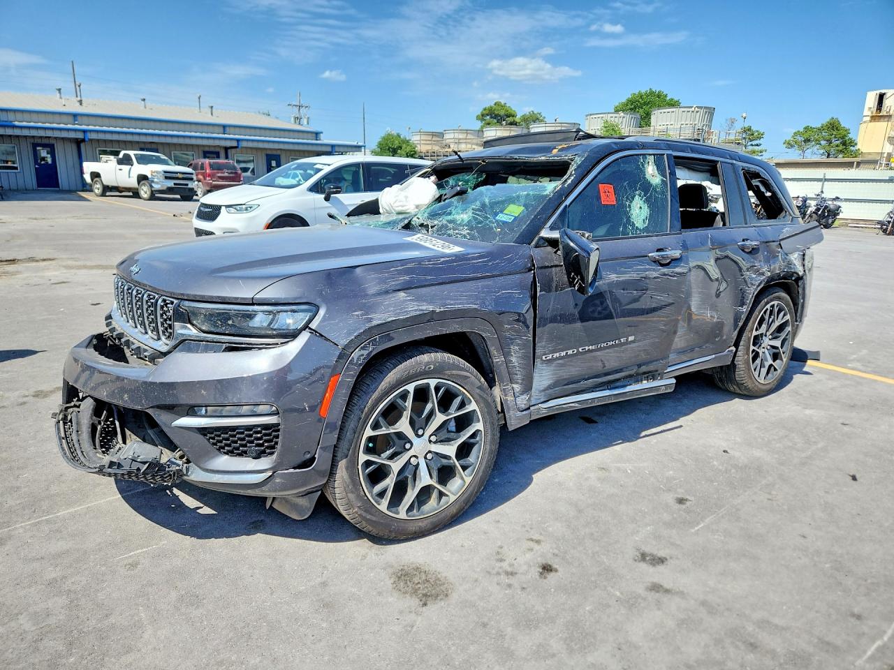 2022 Jeep Grand Cherokee Summit, VIN 1C4RJHEG5N8630470 — All over