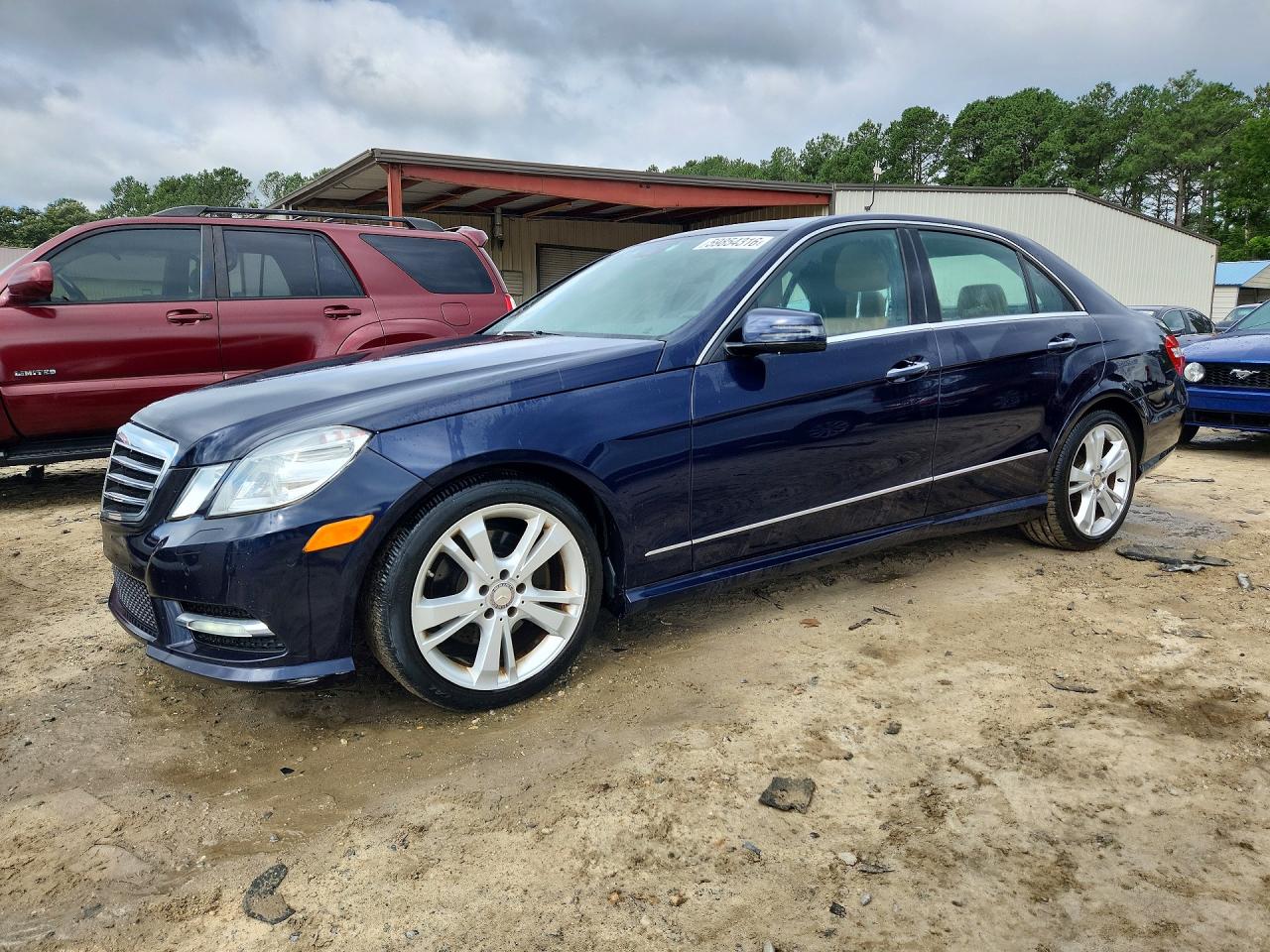 2013 Mercedes-Benz E 350 Sport, VIN WDDHF8JB5DA700022 — Зад
