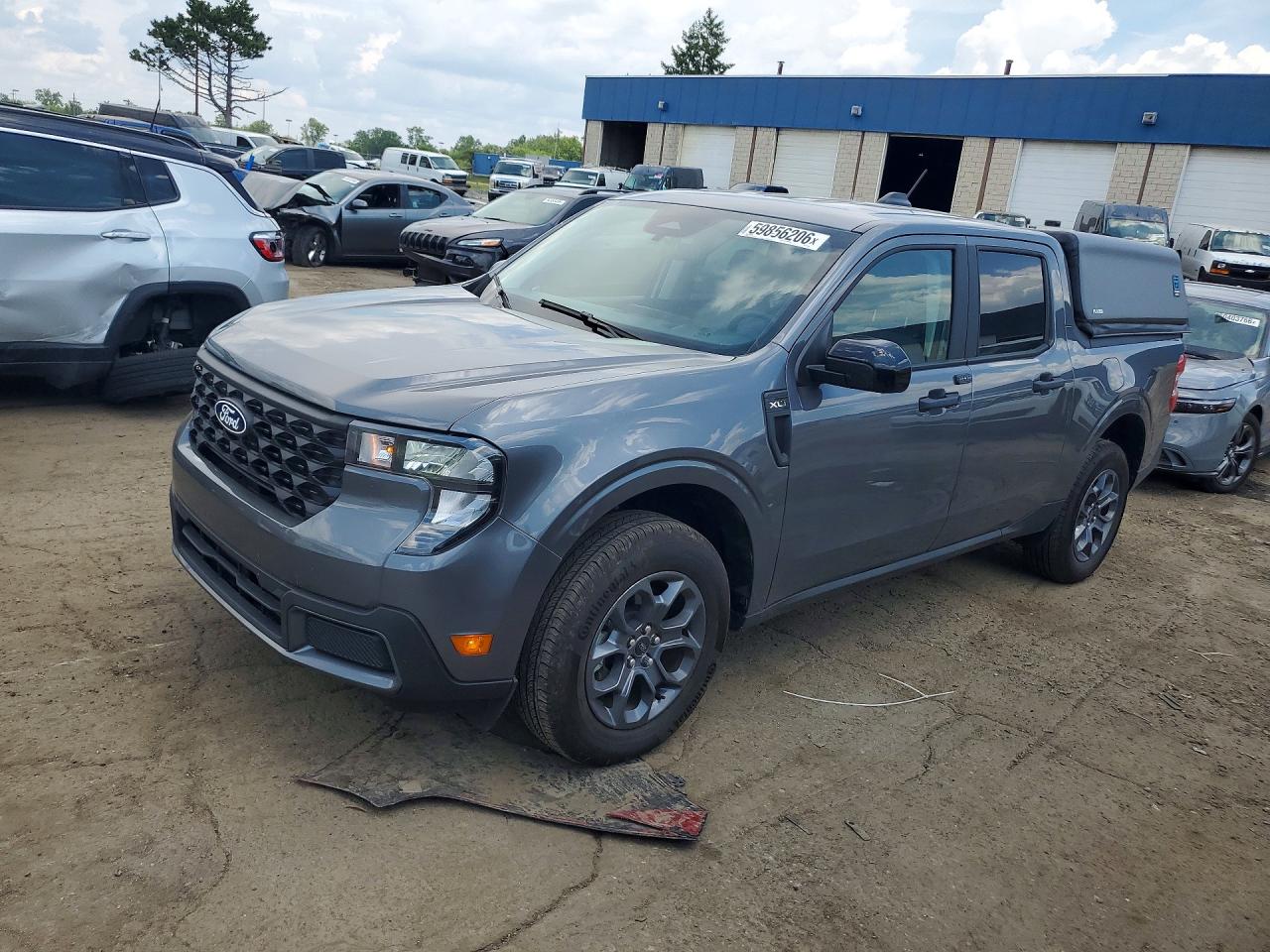 2025 Ford Maverick XLT, VIN 3FTTW8J32SRB73265 — Rear end