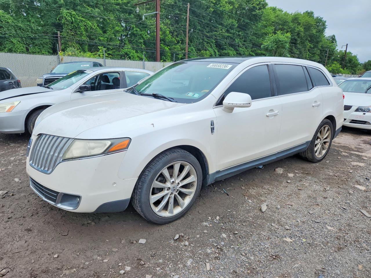 2011 Lincoln MKT EcoBoost, VIN 2LMHJ5AT1BBJ50125 — Water / flood