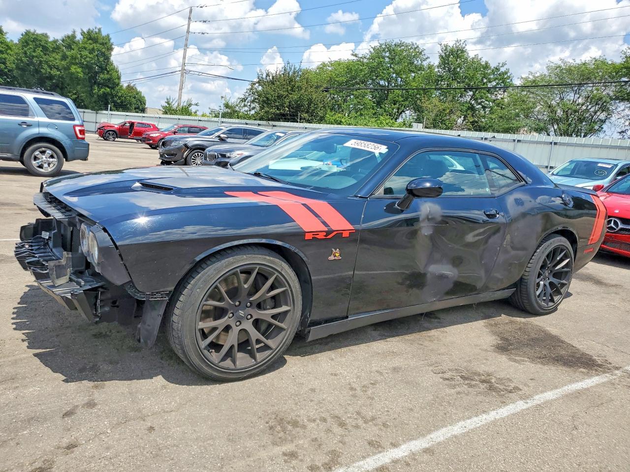 2017 Dodge Challenger 392 Hemi Scat Pack Shaker, VIN 2C3CDZFJ2HH613688 — Front end