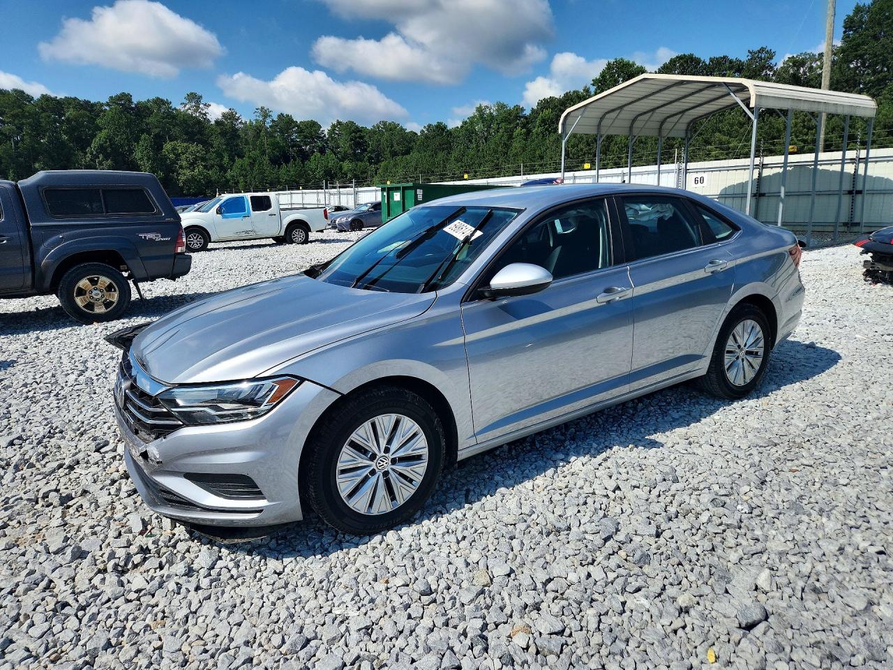 2020 Volkswagen Jetta S, VIN 3VWC57BUXLM090540 — Перед