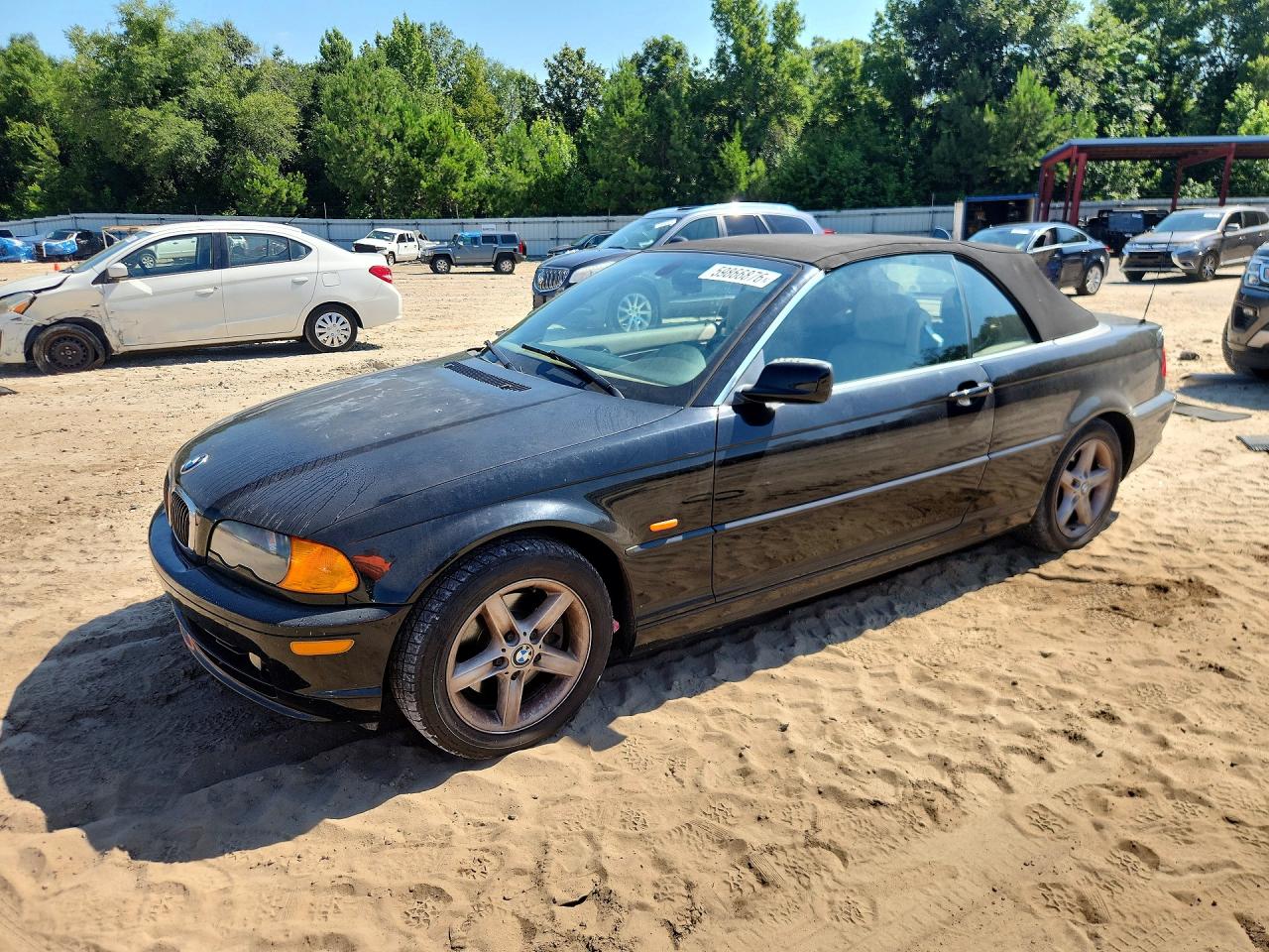2003 BMW 3 Series 325Ci, VIN WBABS33473PG91350 — Minor dents and scratches