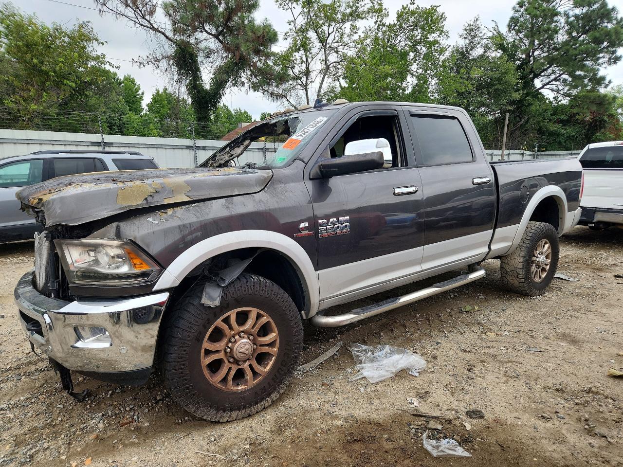 2017 Ram 2500 Laramie, VIN 3C6UR5FL0HG741589 — Burn