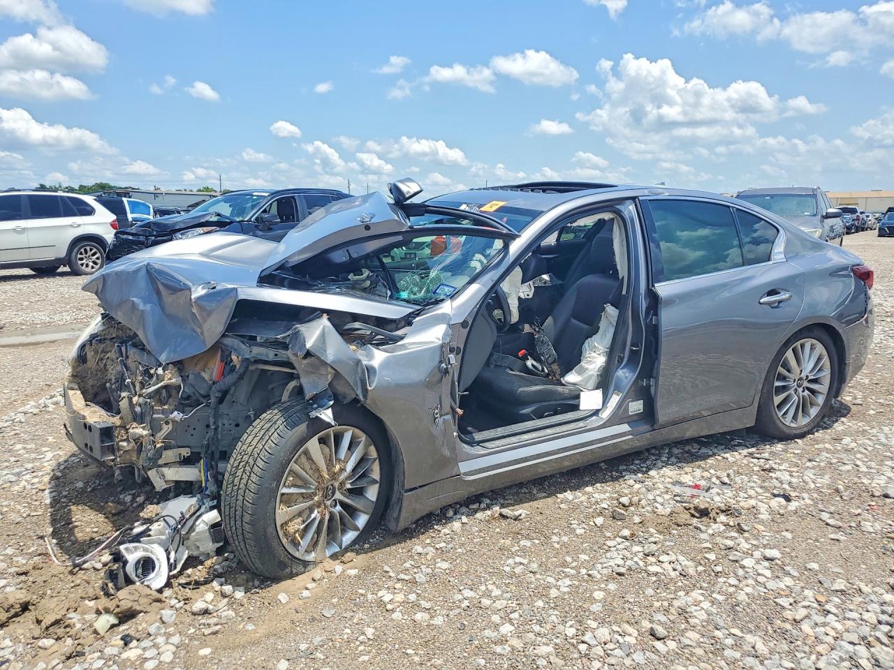 2019 Infiniti Q50 Signature Edition, VIN JN1EV7AP7KM514356 — Front end