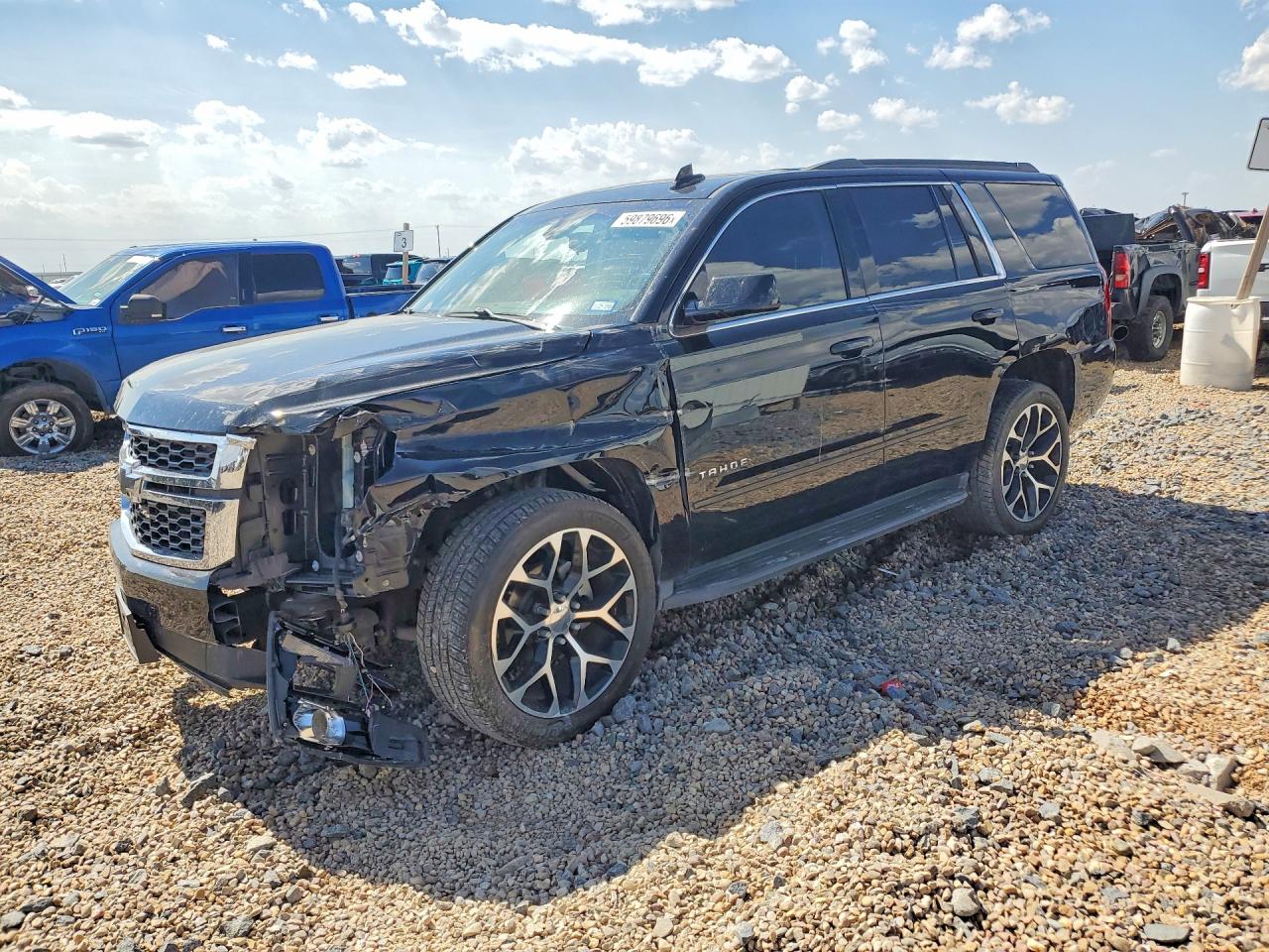 2017 Chevrolet Tahoe LS, VIN 1GNSKAKC3HR369689 — Front end