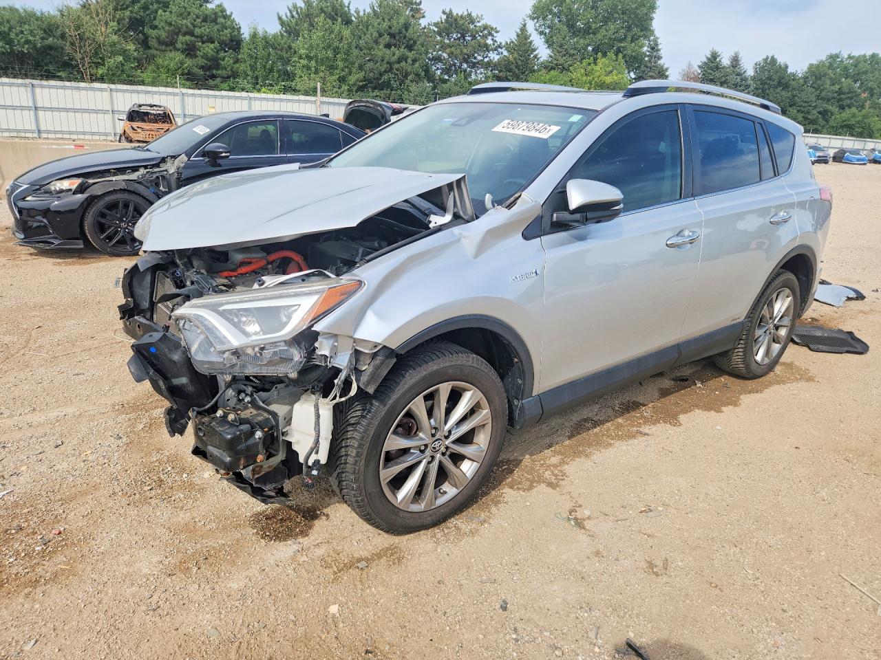 2016 Toyota RAV4 Limited, VIN JTMDJREV2GD028487 — Перед