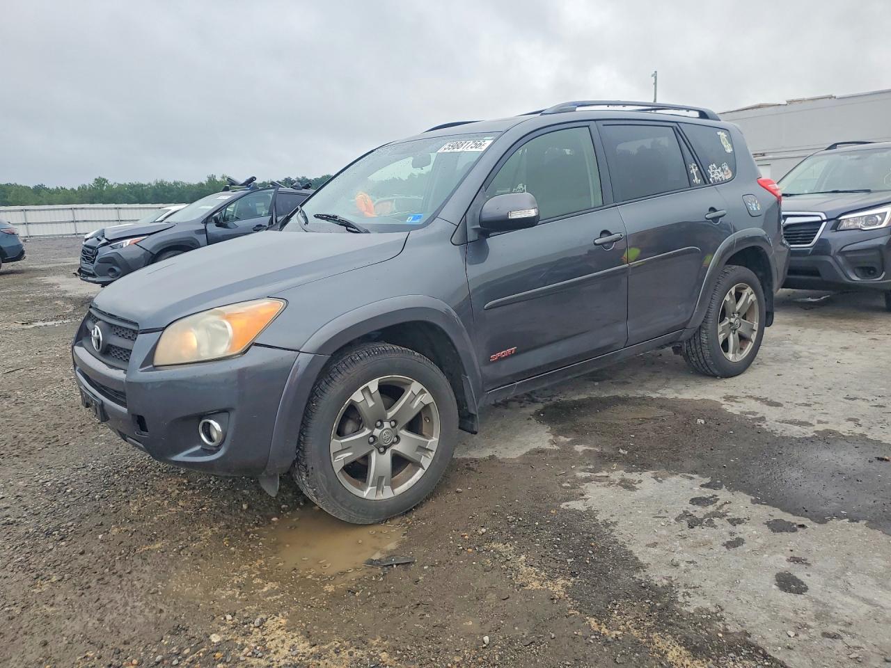2012 Toyota RAV4 Sport, VIN JTMRF4DV6C5050802 — Перед