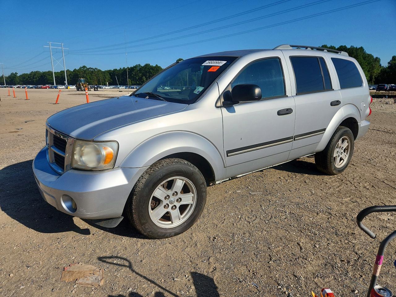2007 Dodge Durango SLT, VIN 1D8HD48P07F507957 — Minor dents and scratches