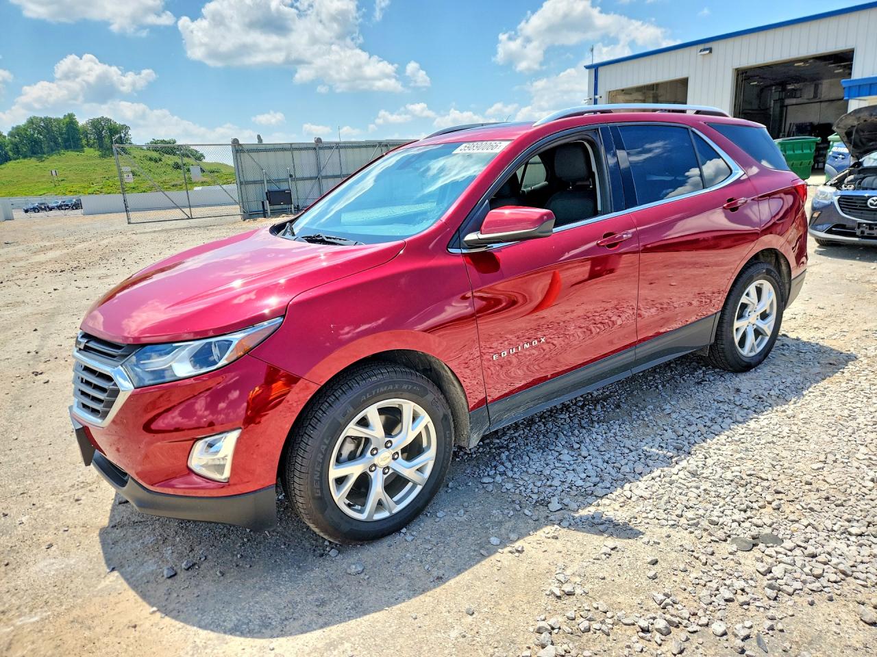 2020 Chevrolet Equinox LT, VIN 3GNAXVEX4LL209713 — Град