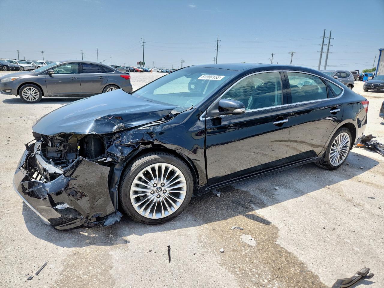 2016 Toyota Avalon Limited, VIN 4T1BK1EB6GU234824 — Front end
