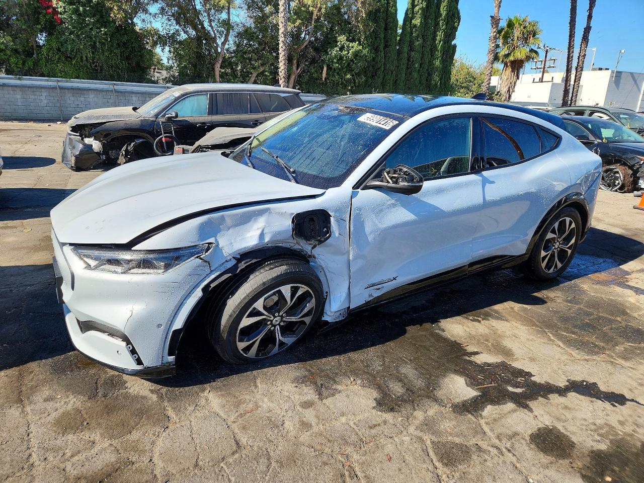 2023 Ford Mustang Mach-E Premium, VIN 3FMTK3SU4PMB06947 — Undercarriage