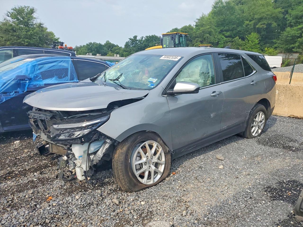2024 Chevrolet Equinox LT, VIN 3GNAXKEG7RL245080 — Перед