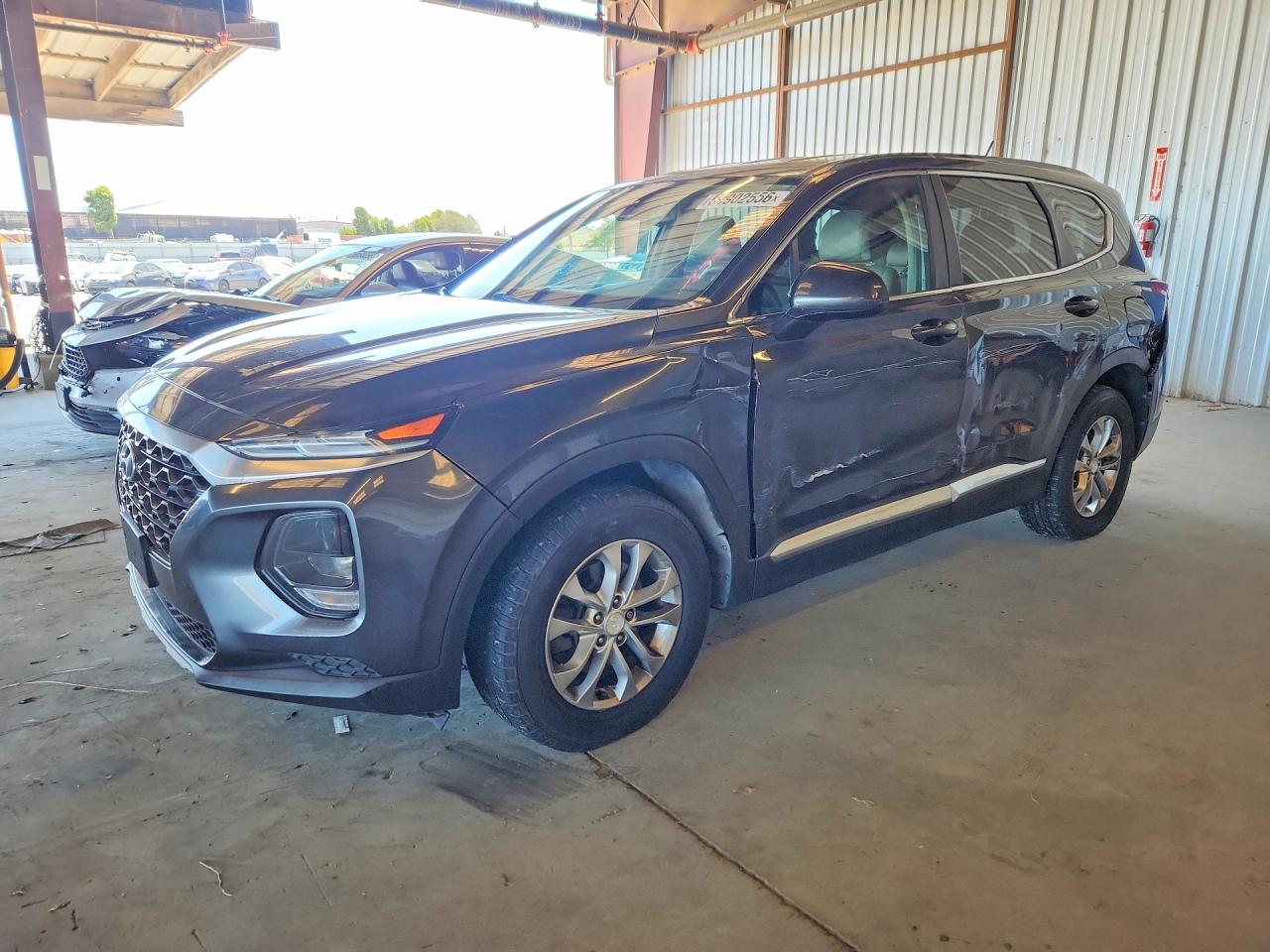 2020 Hyundai Santa Fe SE, VIN 5NMS23AD0LH198170 — Side