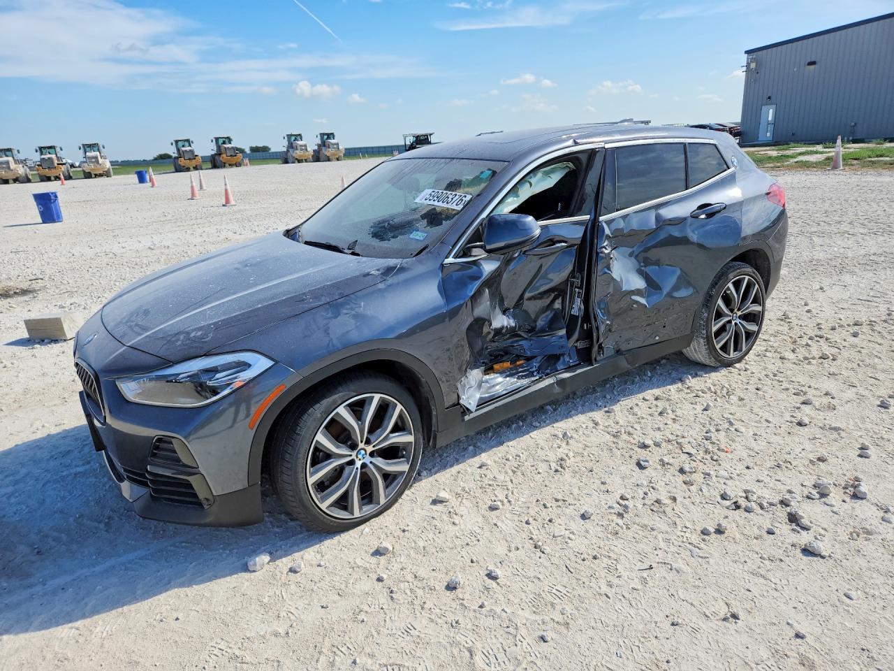2021 BMW X2 sDrive28i, VIN WBXYH9C09M5S59688 — Side