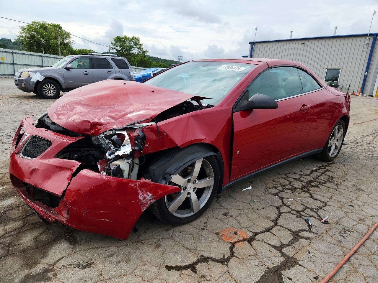 2007 Pontiac G6 GT, VIN 1G2ZH361974197954 — Front end