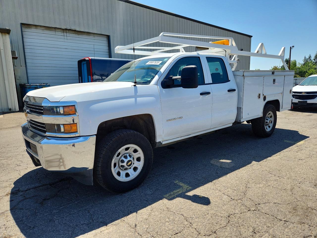 2016 Chevrolet Silverado 3500HD Work Truck, VIN 1GC5KYCG0GZ113587 — Minor dents and scratches