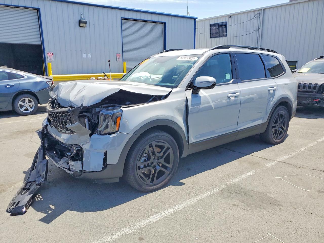 2025 Kia Telluride SX-Prestige X-Line, VIN 5XYP5DGC2SG632499 — Front end