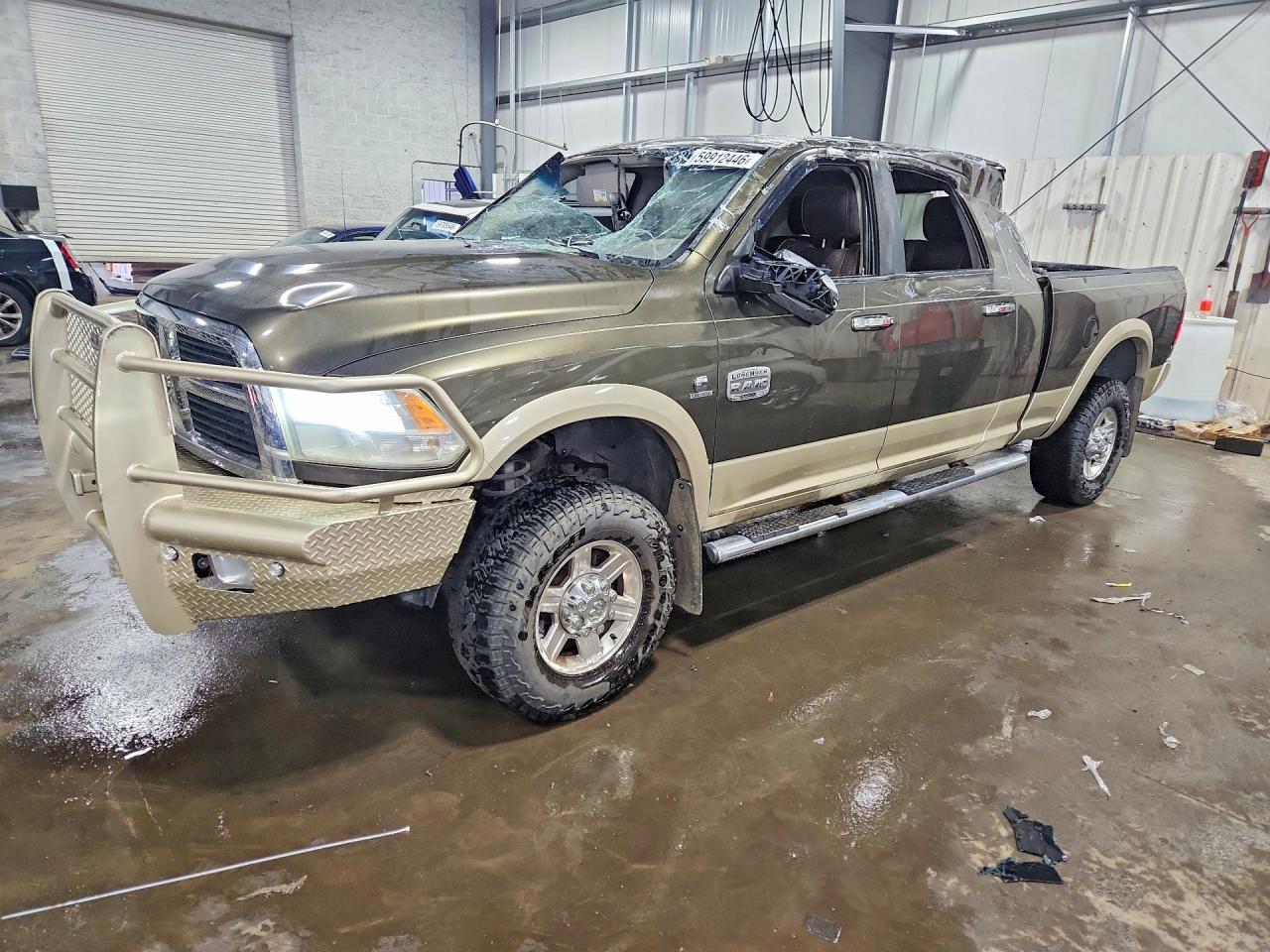 2011 Ram 2500 Laramie, VIN 3D7UT2HL8BG618772 — Roof