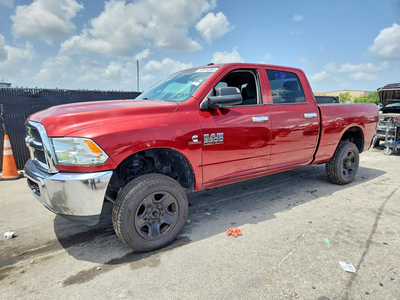 2013 Ram 2500 Tradesman, VIN 3C6UR5CL7DG548998 — Minor dents and scratches
