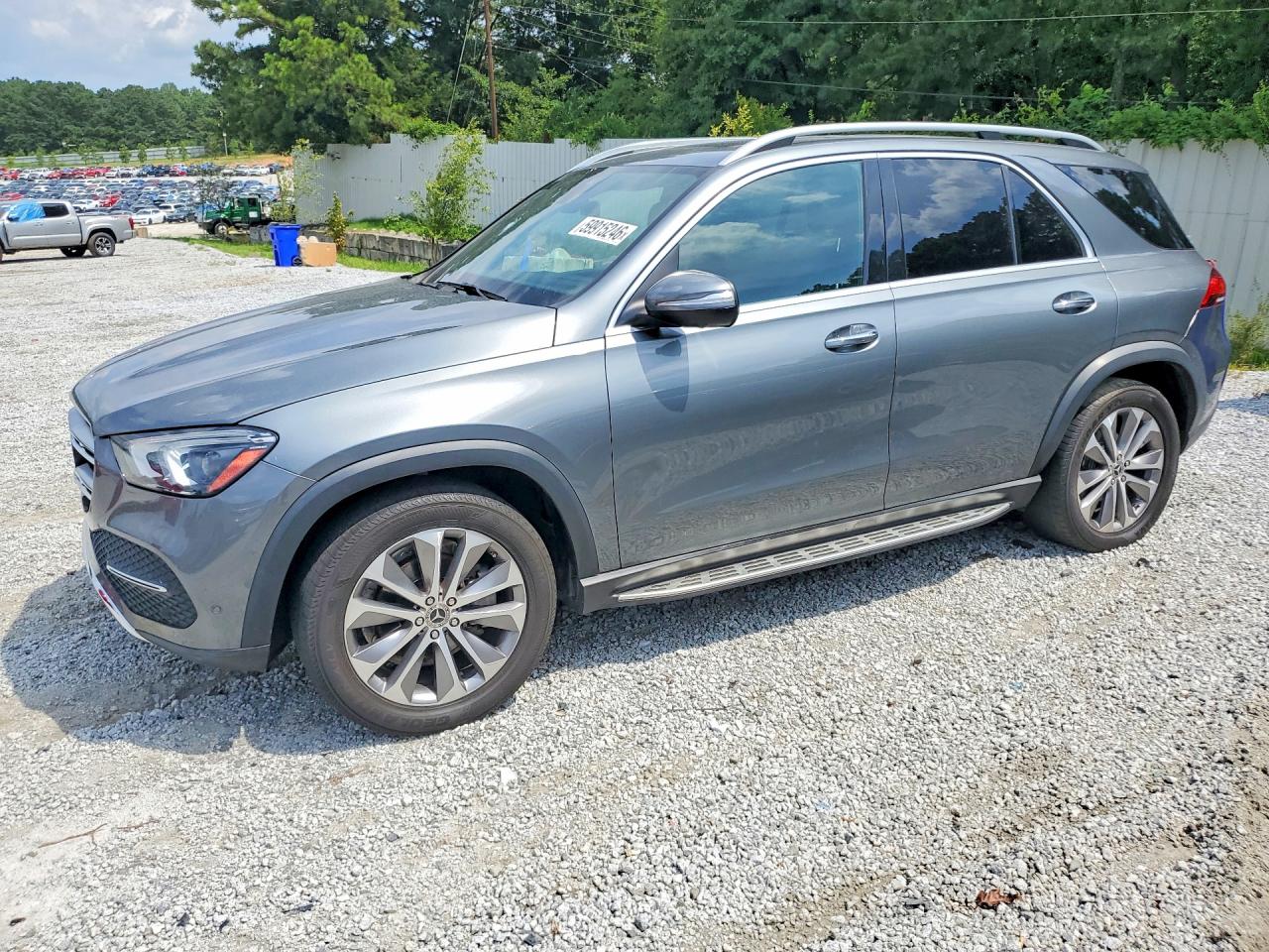 2020 Mercedes-Benz GLE 350, VIN 4JGFB4JB7LA126605 — Front end