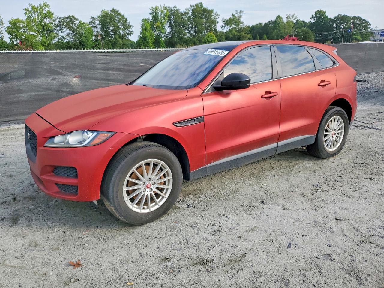 2019 Jaguar F-Pace 25t, VIN SADCS2FX2KA391757 — Minor dents and scratches