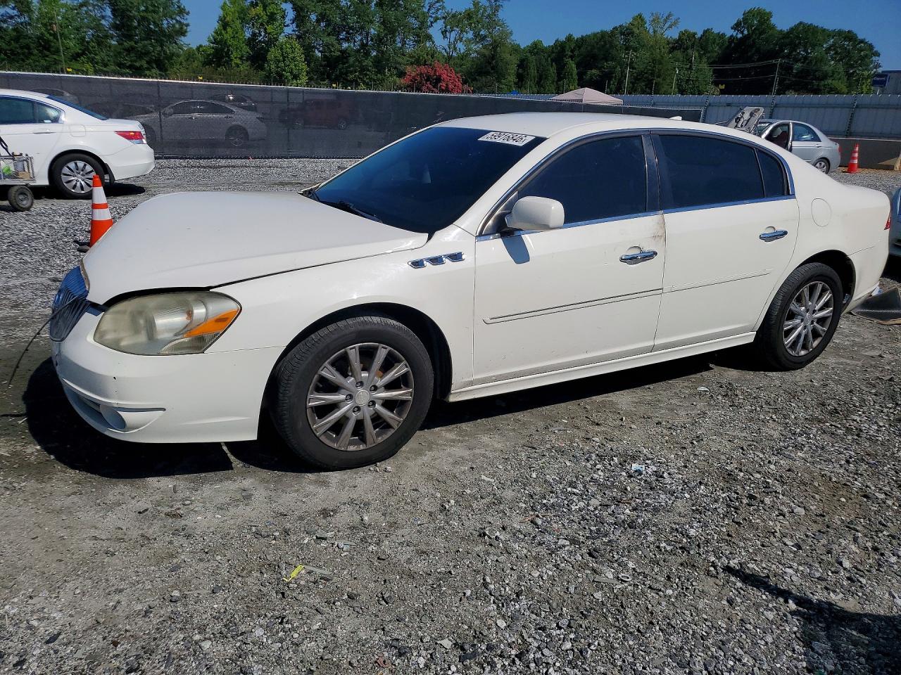 2011 Buick Lucerne CXL, VIN 1G4HC5EM7BU114474 — Front end