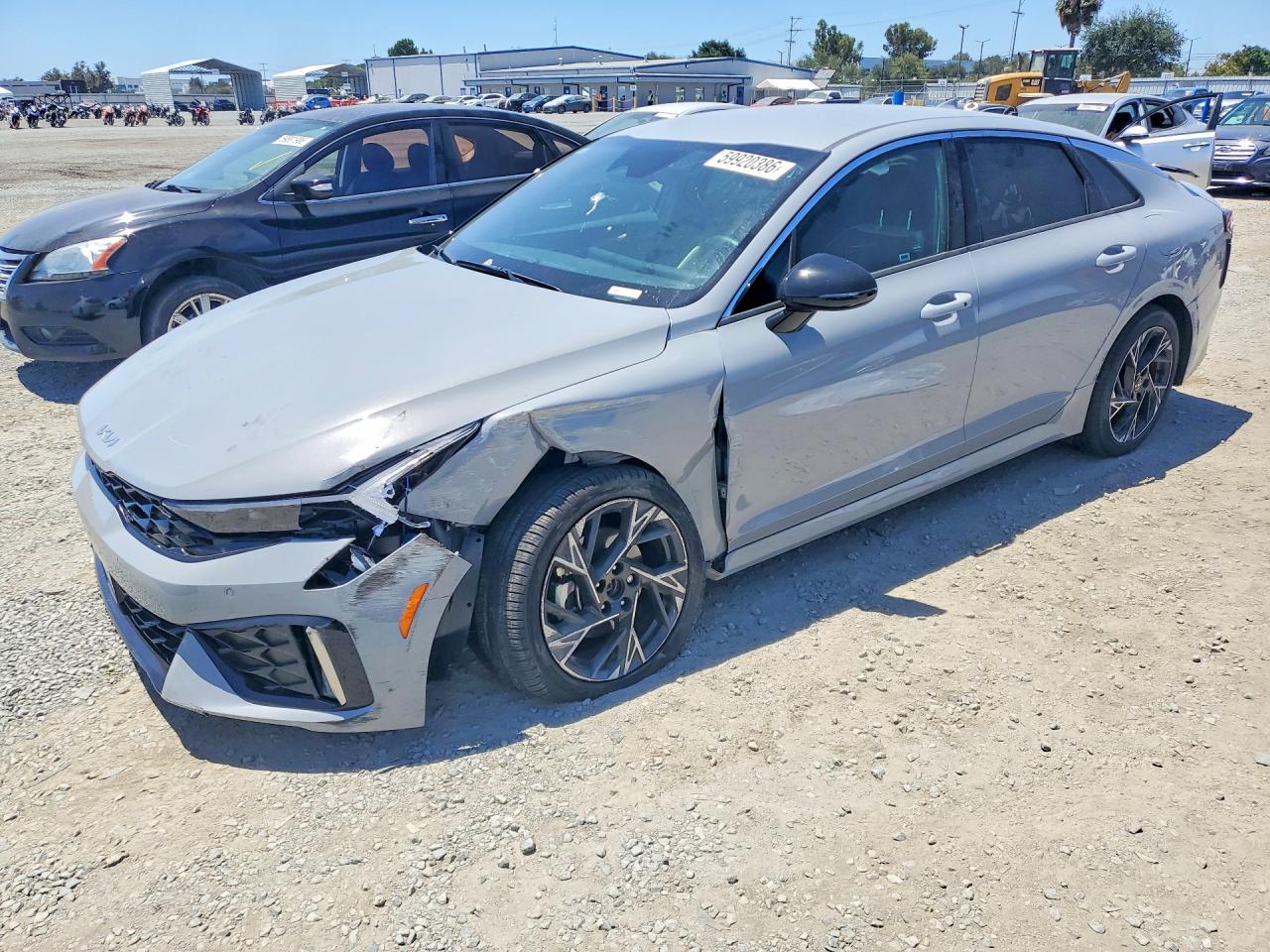 2025 Kia K5 GT-Line, VIN KNAG64J7XS5385201 — Перед