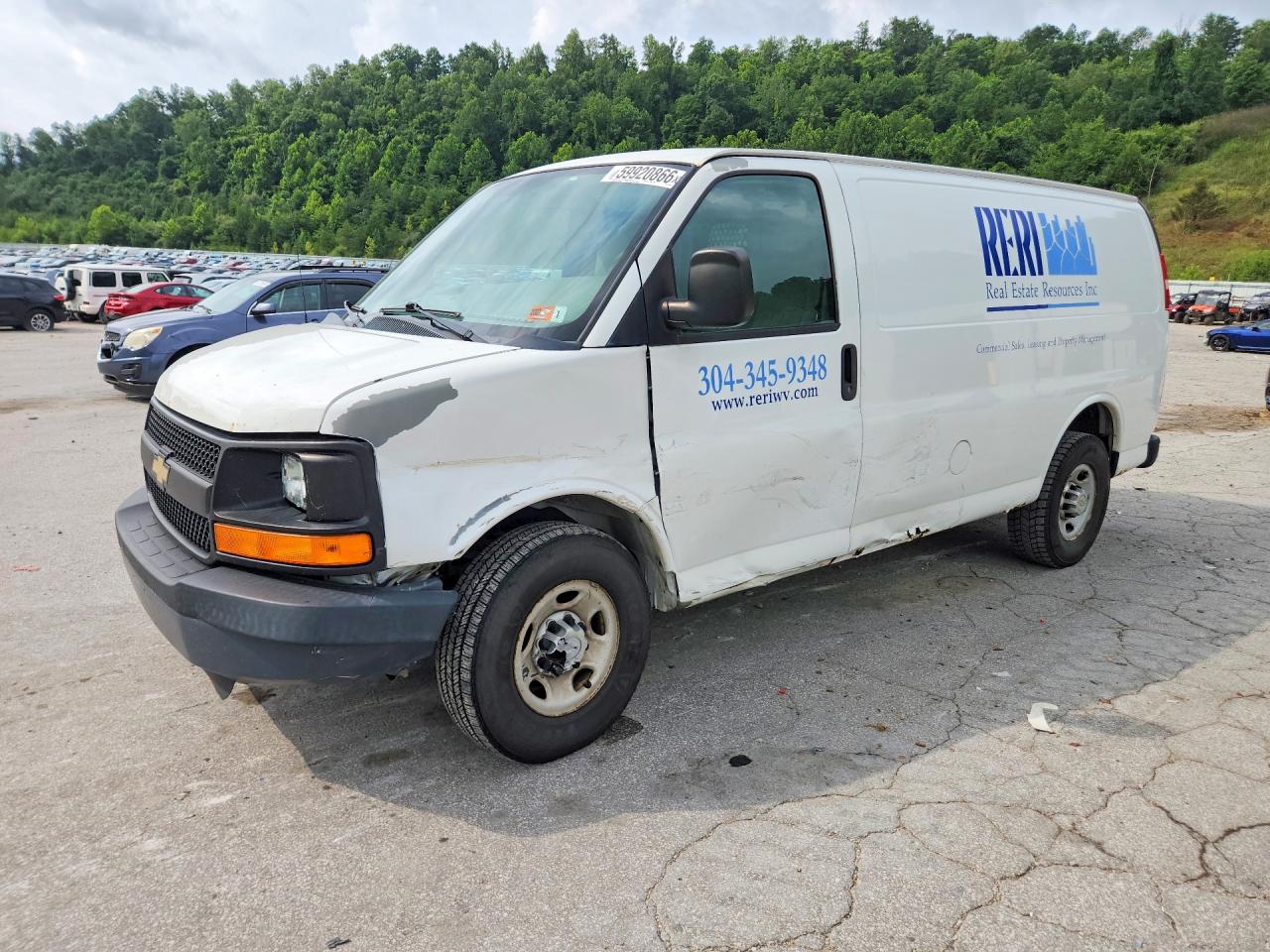 2011 Chevrolet Express Cargo, VIN 1GCWGFCA1B1188148 — Front end