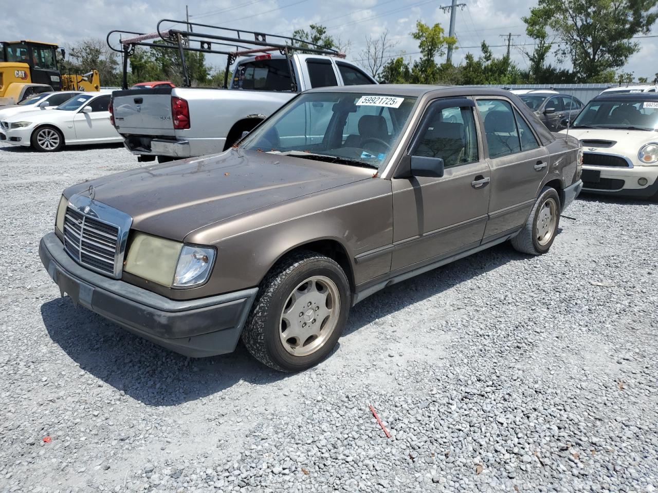 1987 Mercedes-Benz 260, VIN WDBEA26D5HA535029 — Water / flood