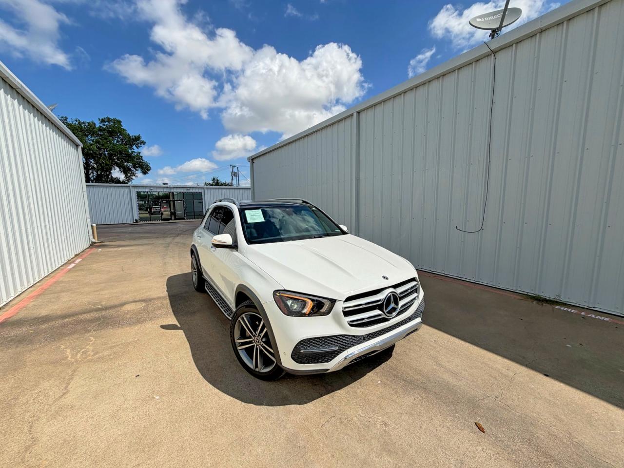 2020 Mercedes-Benz GLE 350, VIN 4JGFB4KB0LA065130 — Minor dents and scratches