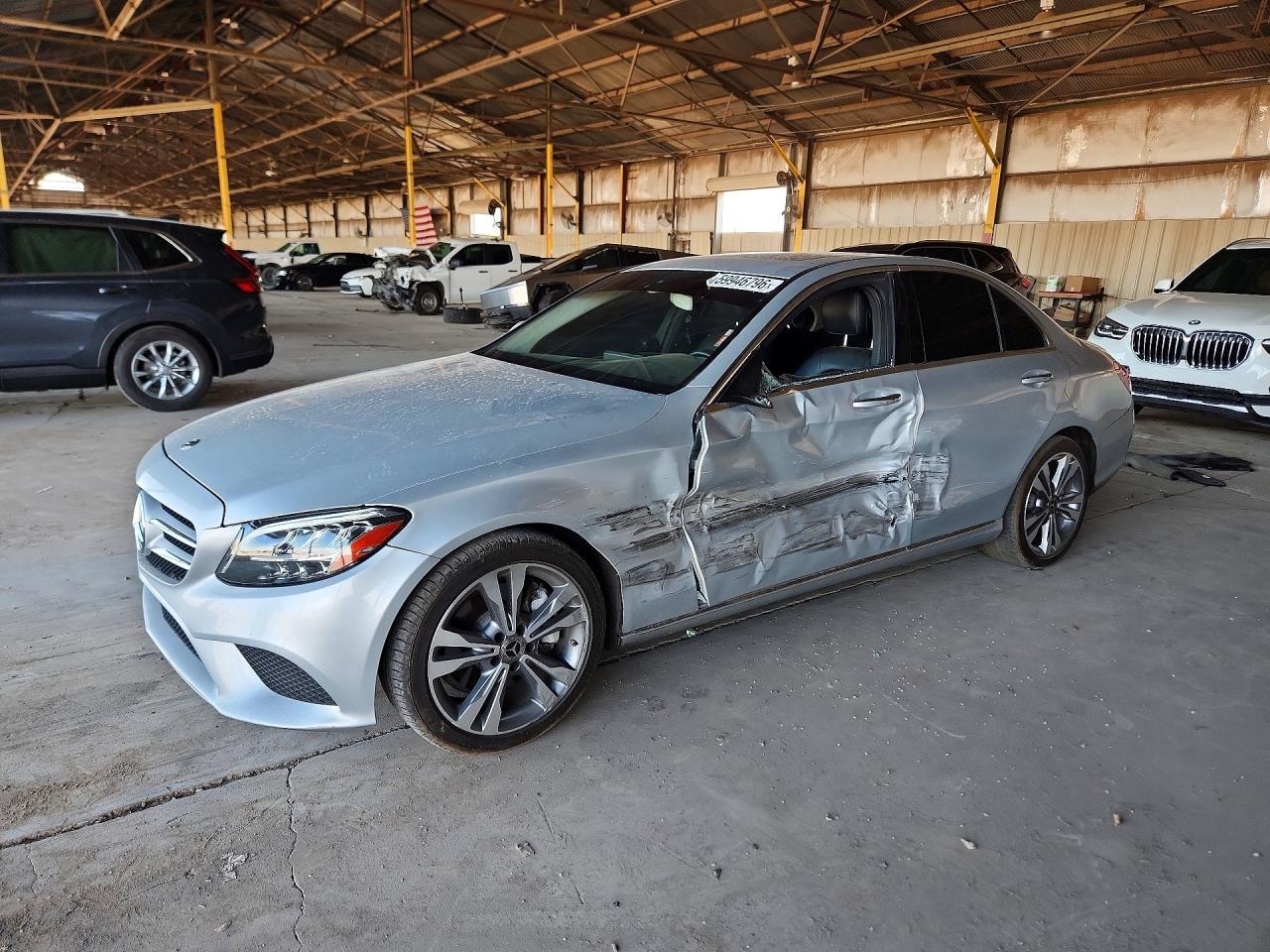 2019 Mercedes-Benz C 300, VIN 55SWF8DB4KU303062 — Side