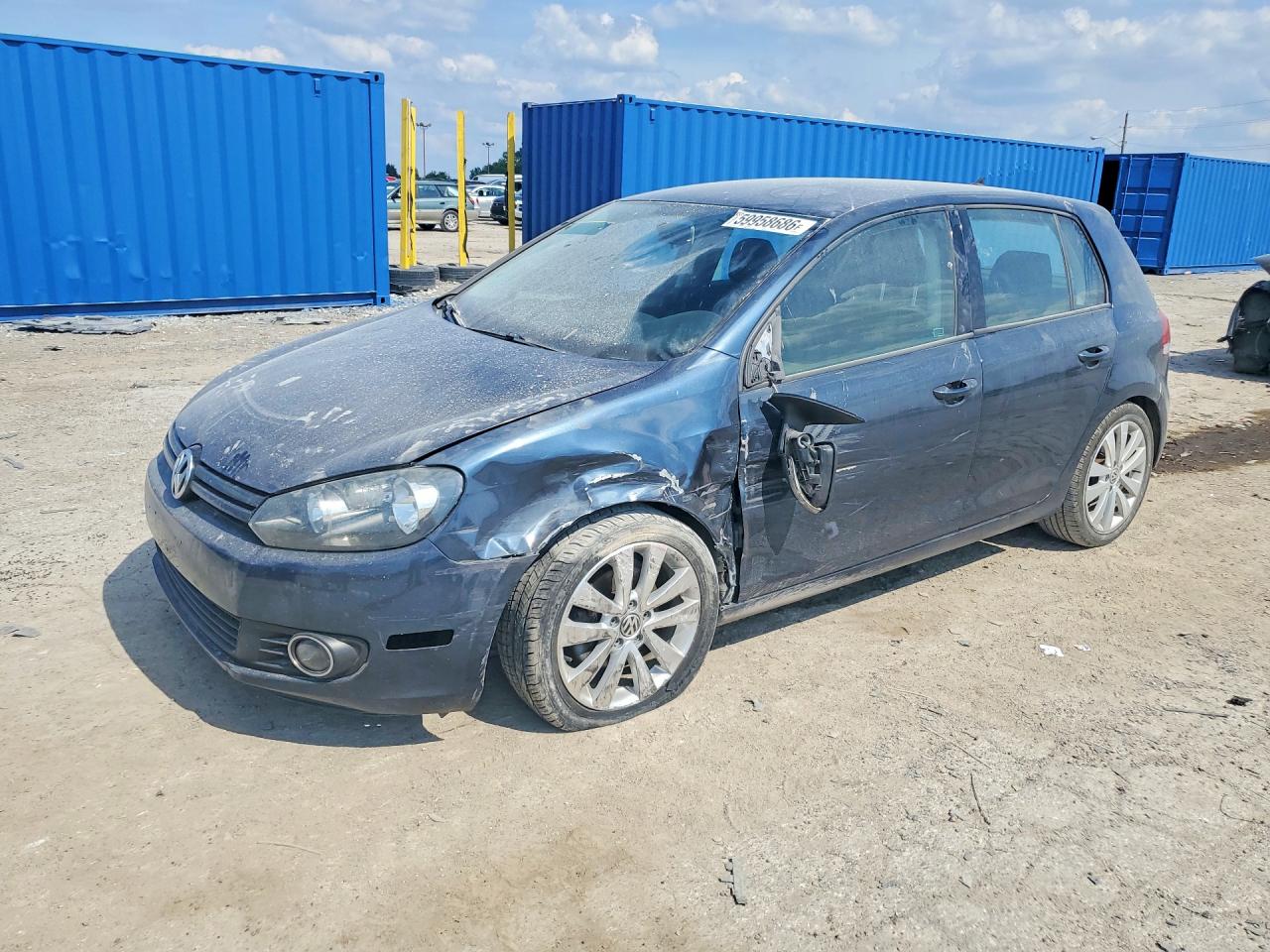 2014 Volkswagen Golf TDI, VIN WVWDM7AJ1EW007307 — Side