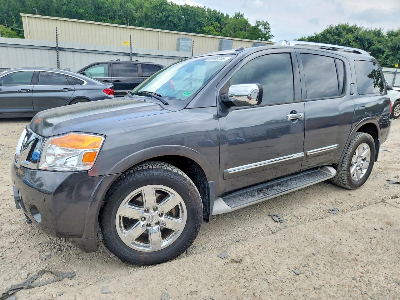 2011 Nissan Armada Platinum, VIN 5N1AA0NC0BN624533 — Front end
